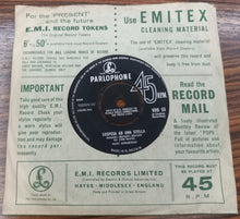 Load image into Gallery viewer, Vicky Garabedian : Abdullah E Leila / Sospesa Ad Una Stella (7", Single)