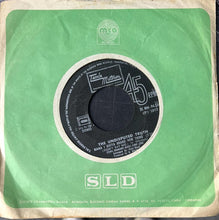 Load image into Gallery viewer, The Undisputed Truth : Gonna Keep On Tryin' Till I Win Your Love / Mama I Gotta Brand New Thing (7")