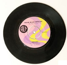 Load image into Gallery viewer, Neşe Karaböcek : Zinguala, Azizem (7", Single)