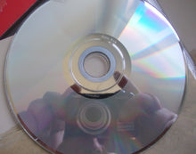 Load image into Gallery viewer, Nancy* : 9 حاسة بيك = Hassa Beek (CD, Album)