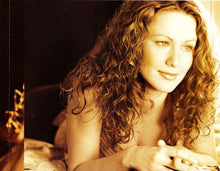 Load image into Gallery viewer, Allison Moorer : The Definitive Collection (CD, Comp)