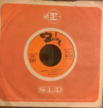 Load image into Gallery viewer, Kongas : Give Me A Woman / Pastel (7", Single)