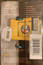 Load image into Gallery viewer, Shakira : Laundry Service (Cass, Album)