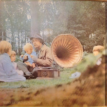 Load image into Gallery viewer, Rod Stewart : An Old Raincoat Won't Ever Let You Down (LP, Album, Gat)