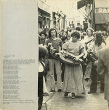 Load image into Gallery viewer, Le Bourdon avec Emmanuelle Parrenin, Jean-Loup Baly, Jean-François Dutertre, Dominique Regef : Le Galant Noyé - Ballades Et Chansons Traditionnelles Françaises (LP, Album, Gat)