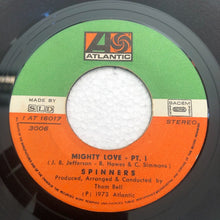 Load image into Gallery viewer, Spinners : Mighty Love (7", Single)
