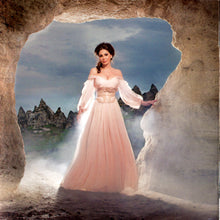 Load image into Gallery viewer, Elissa (3) : أسعد واحدة (CD, Album, Sli)
