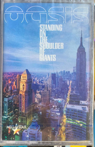 Oasis (2) : Standing On The Shoulder Of Giants (Cass, Album)