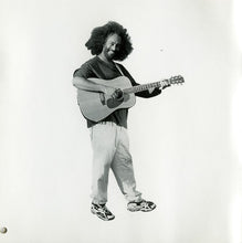 Load image into Gallery viewer, Vance Gilbert : Shaking Off Gravity (CD, Album)
